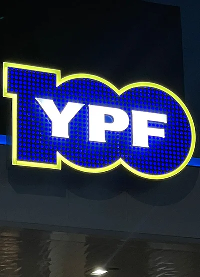 Imagen Corporativa YPF